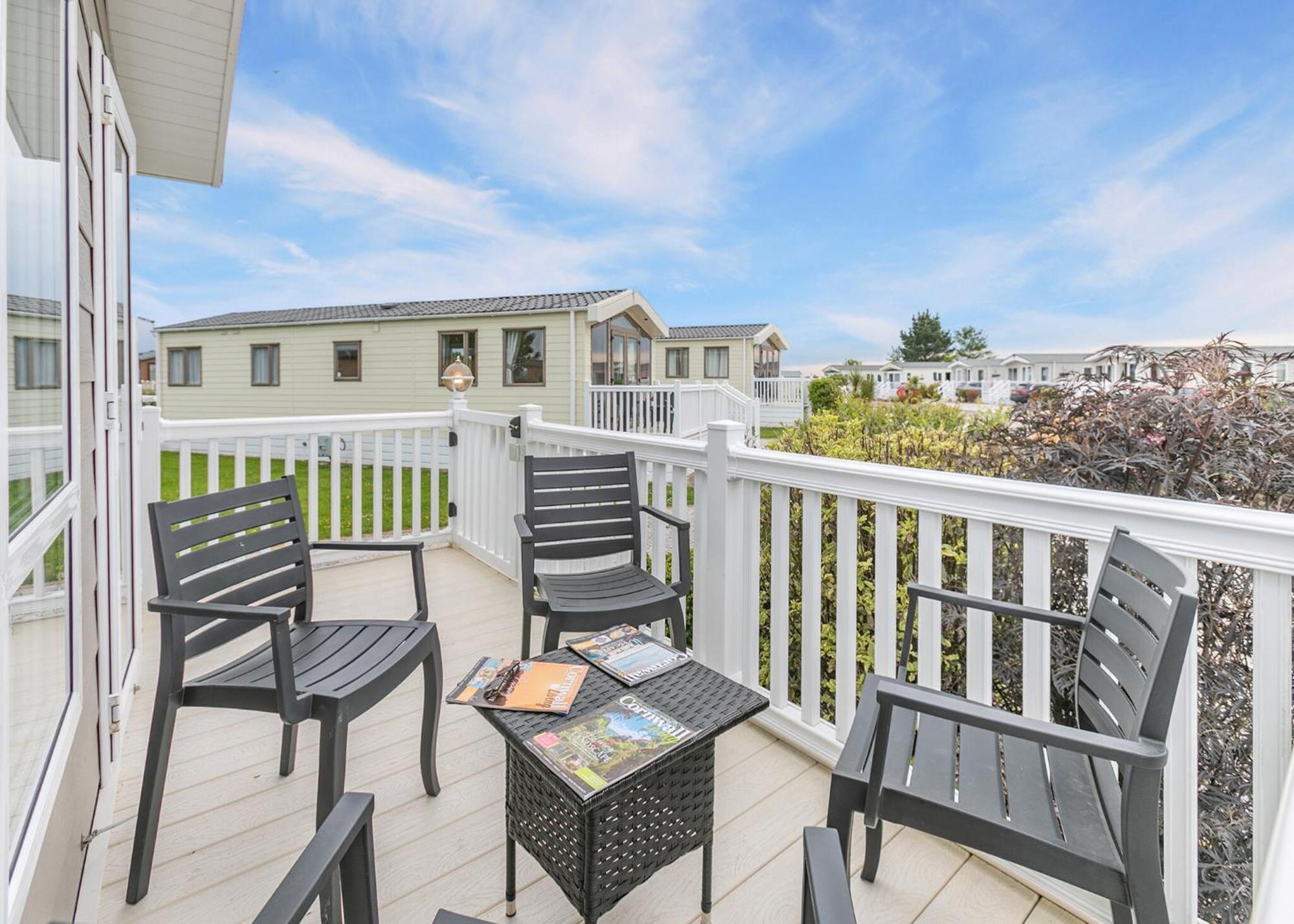 Looe Coastal Retreat Hotel Exterior photo